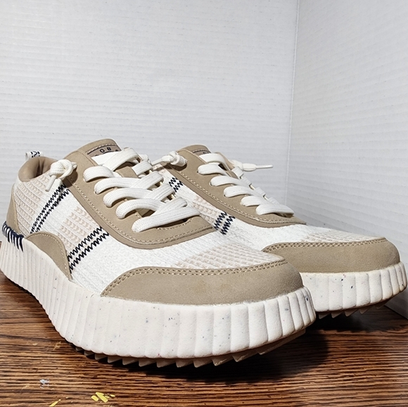 SKECHERS: BOBS Comfort Shoes - Nude - Size 8 - Excellent condition - Picture 2 of 13